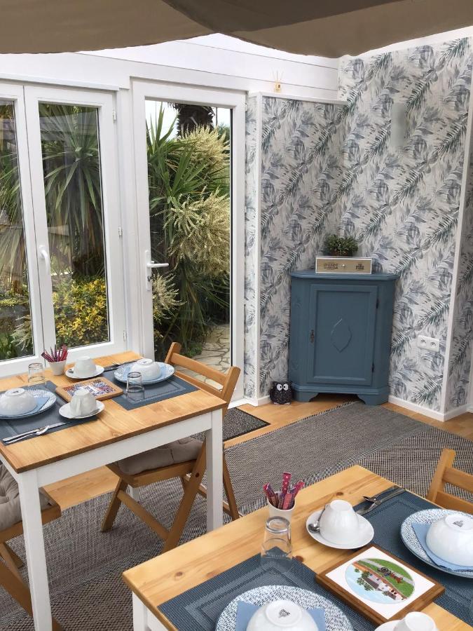 Les Camelias Bed & Breakfast Binic Ngoại thất bức ảnh